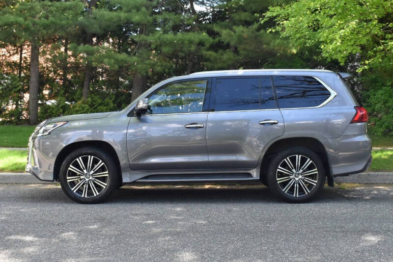 2018 Lexus LX 570
