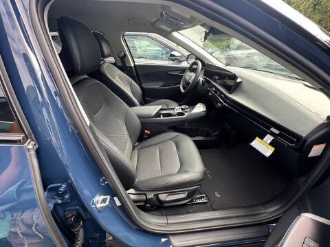 2025 Kia EV6 Light Long Range