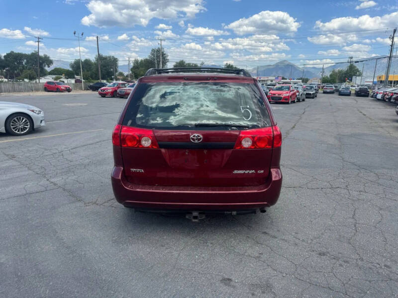 2008 Toyota Sienna