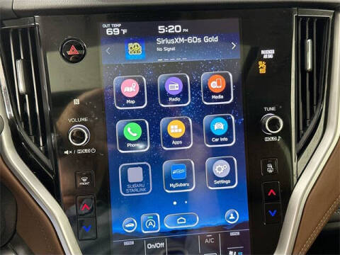 2022 Subaru Outback Touring XT