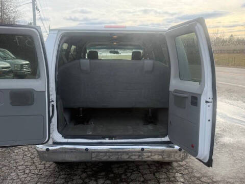 2014 Ford E-Series E-350 SD XL