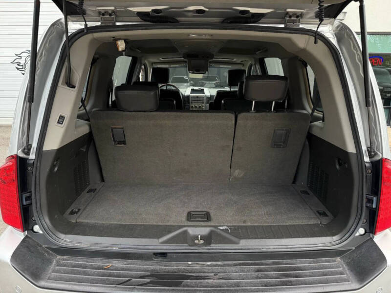 2006 Infiniti QX56