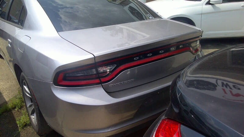 2017 Dodge Charger SXT