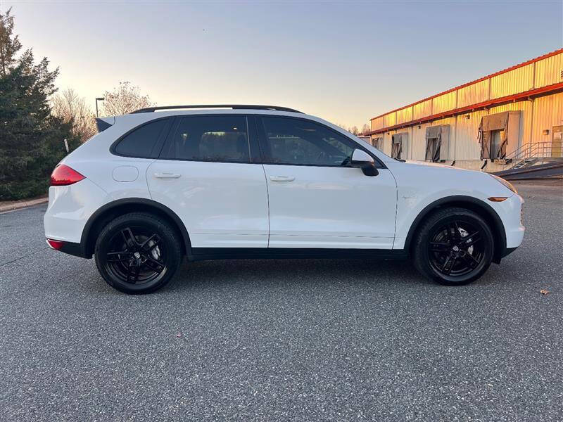 2012 Porsche Cayenne S Hybrid