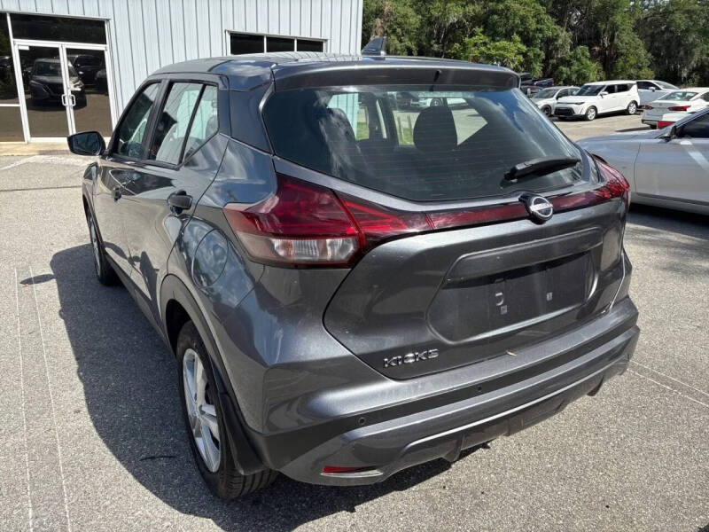 2023 Nissan Kicks S
