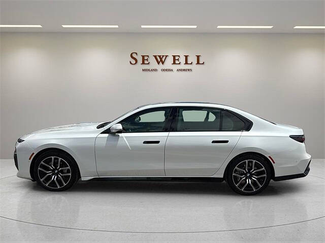 2025 BMW 7 Series 760i xDrive