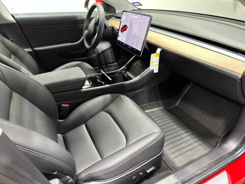 2019 Tesla Model 3 Mid Range