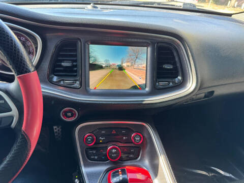 2015 Dodge Challenger SXT Plus