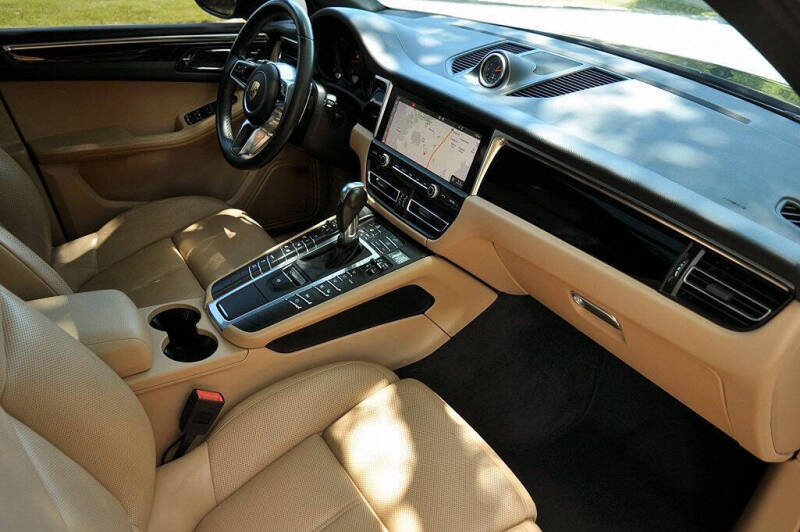 2019 Porsche Macan