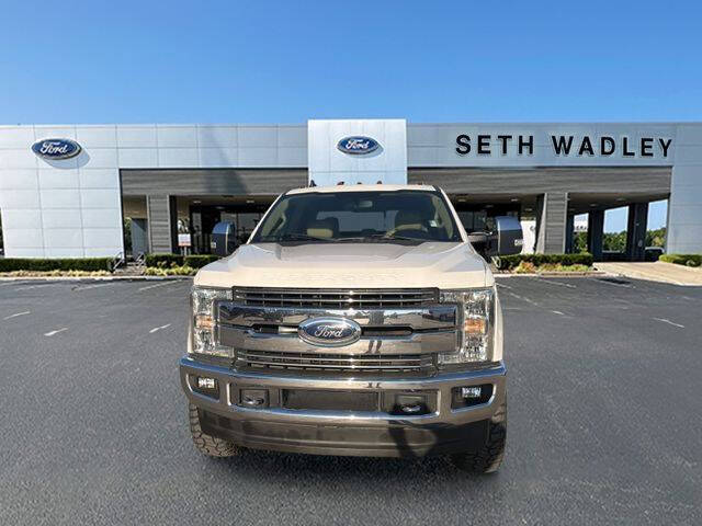 2019 Ford F-350 Super Duty Lariat