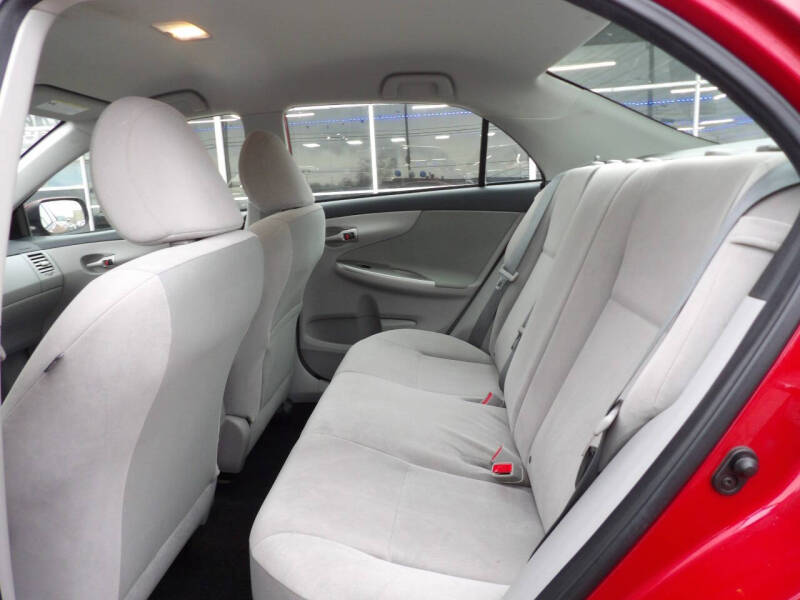 2012 Toyota Corolla LE