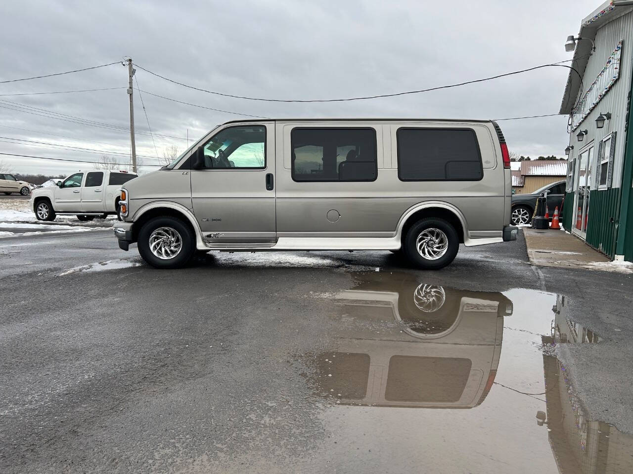 2001 Chevrolet Express for sale at Upstate Auto Gallery in Westmoreland, NY