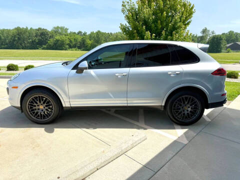 2018 Porsche Cayenne Platinum Edition