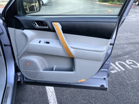 2010 Toyota Highlander Hybrid Limited