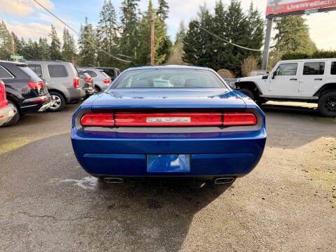 2012 Dodge Challenger SXT