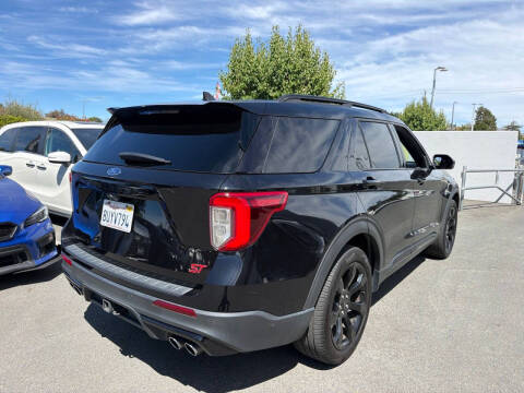 2021 Ford Explorer ST
