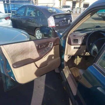 2000 Subaru Forester L