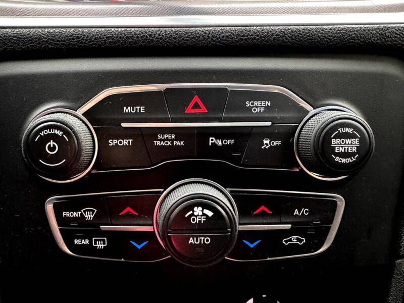 2019 Dodge Charger R/T