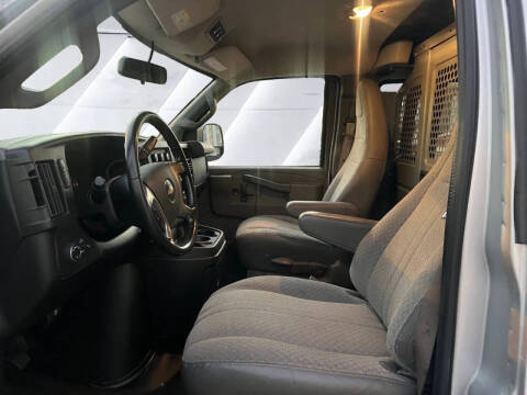2018 Chevrolet Express 2500