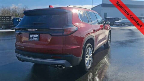 2025 GMC Acadia Elevation