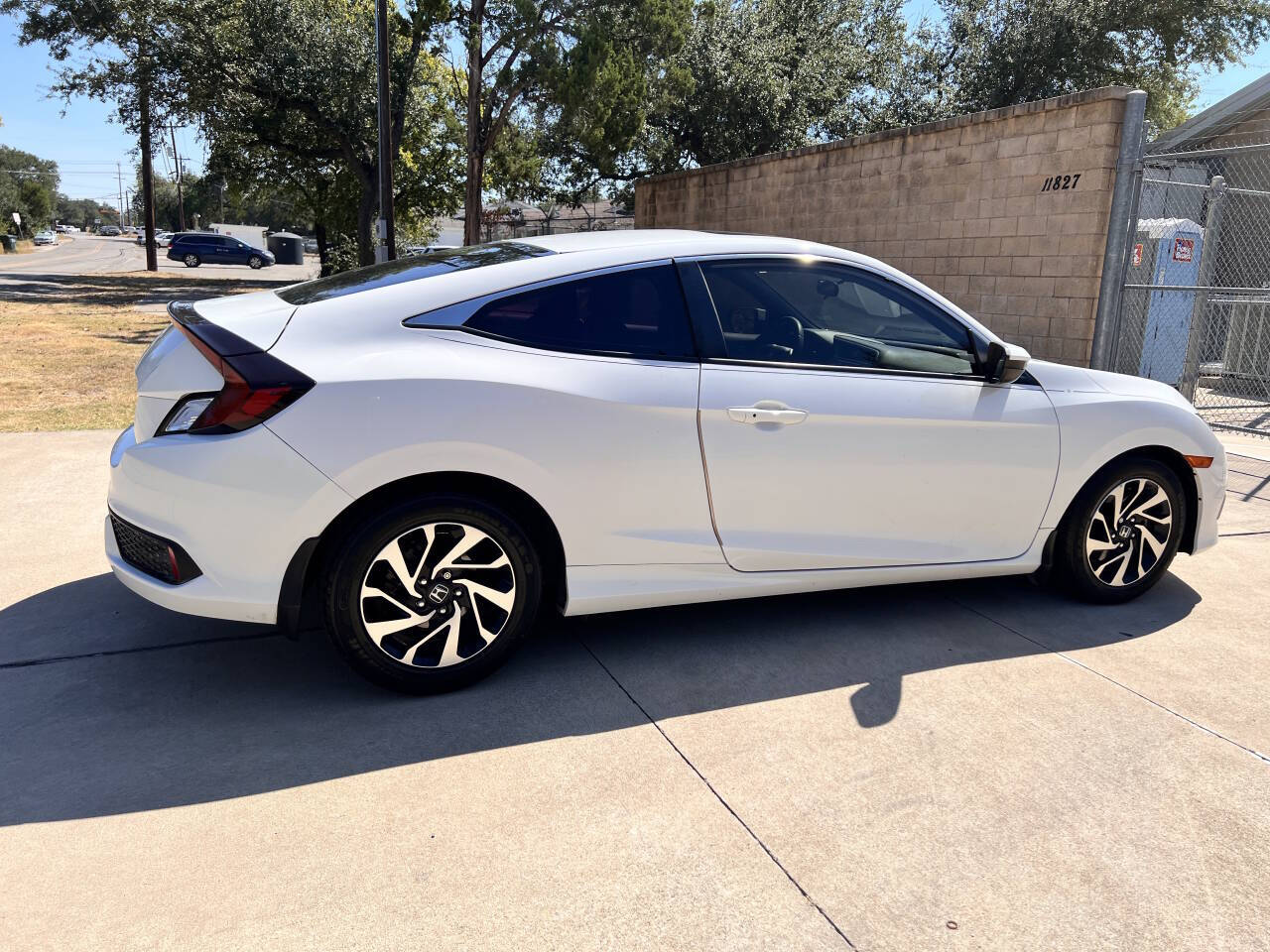 Used Car 2017 Honda Civic  Lx P 2dr Coupe For Sale Under $15,000 In Austin, Texas