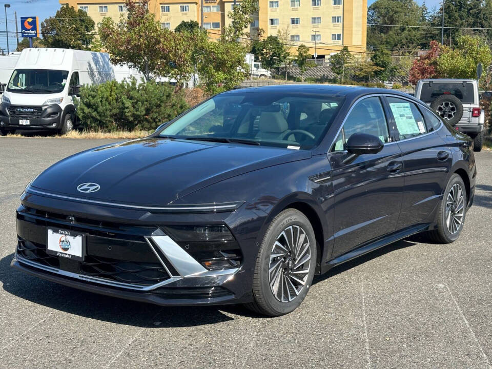 2024 Hyundai SONATA Hybrid for sale at Autos by Talon in Seattle, WA