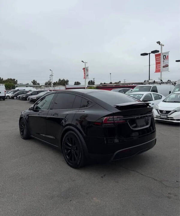 2023 Tesla Model X Standard Range