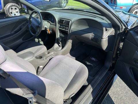2001 Ford Mustang