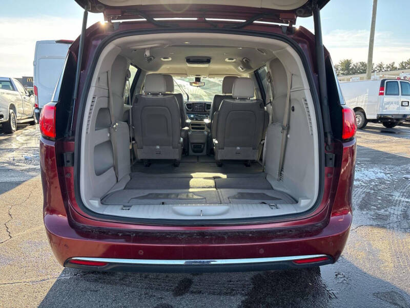 2018 Chrysler Pacifica Touring L