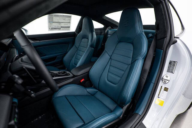 2026 Porsche 911 Carrera