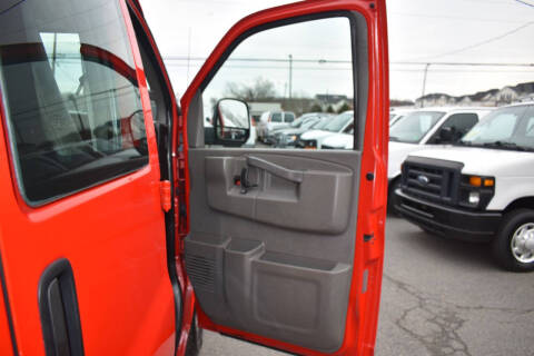 2017 Chevrolet Express 2500