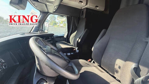 2023 Freightliner Cascadia