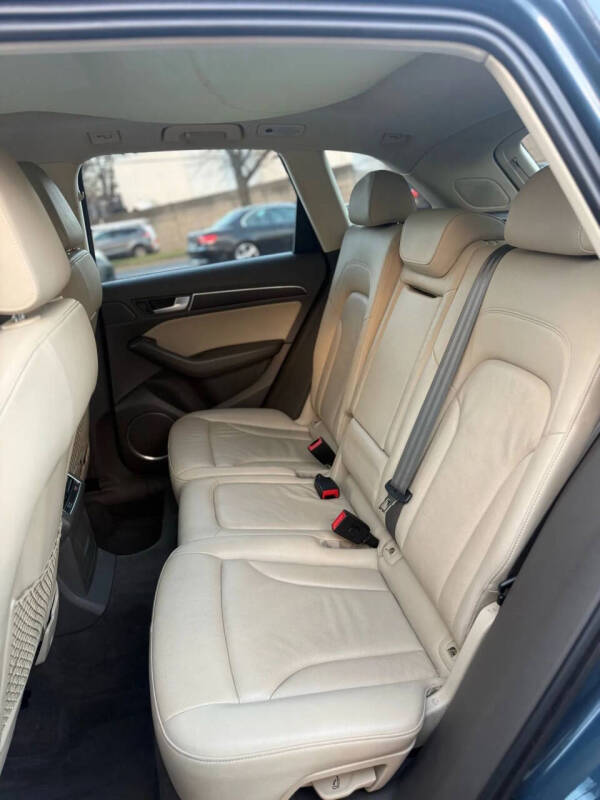 2015 Audi Q5 2.0T quattro Premium Plus