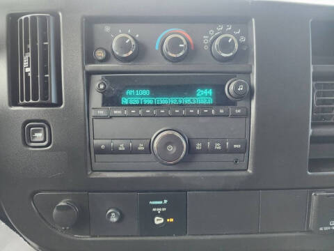 2023 GMC Savana 2500