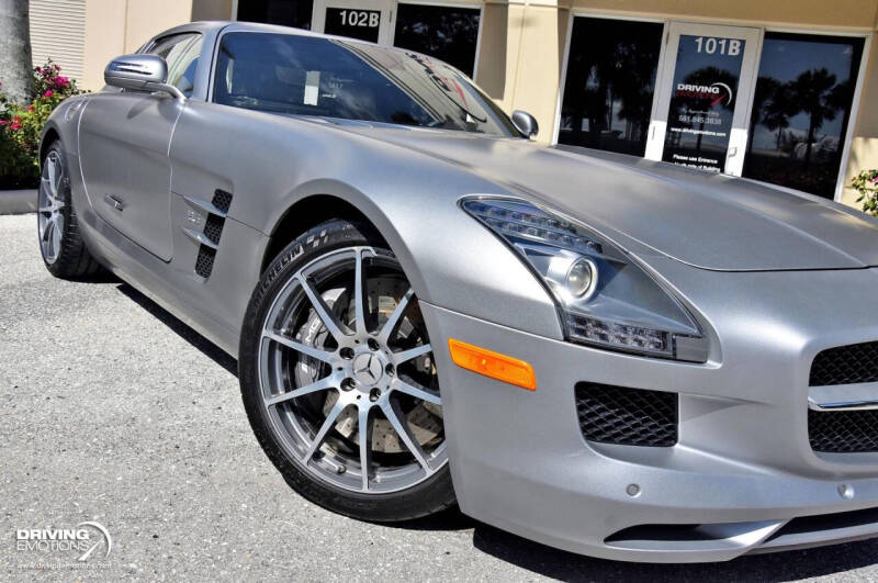 2011 Mercedes-Benz SLS AMG