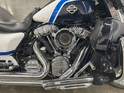 2022 Harley-Davidson Street Glide