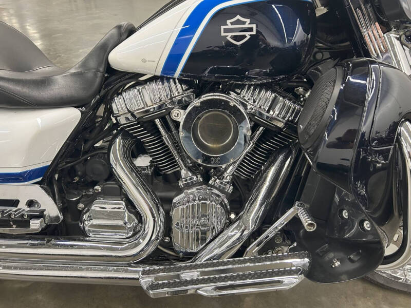 2022 Harley-Davidson Street Glide