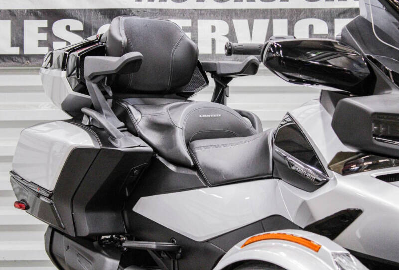 2024 Can-Am Spyder RT Limited