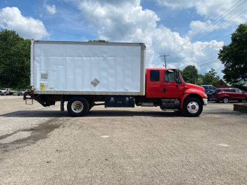 2004 International DuraStar 4300