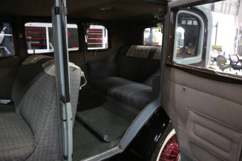 1929 Packard 8 LIMOUSINE