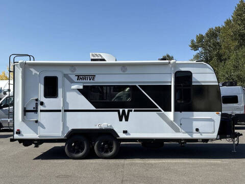 2026 Winnebago Thrive