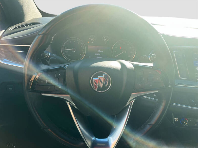 2024 Buick Enclave Essence