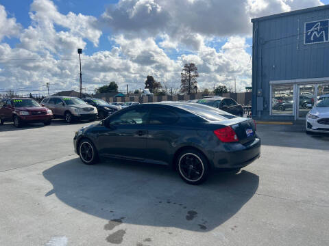 2005 Scion tC