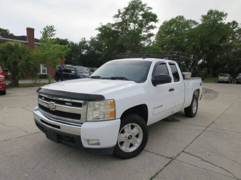 2010 Chevrolet Silverado 1500 for sale at Caspian Cars in Sanford FL