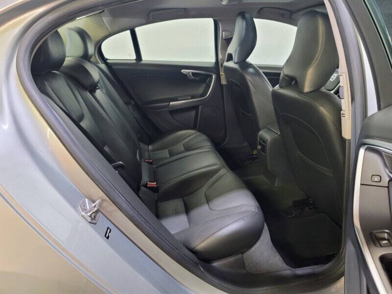 2017 Volvo S60 T5 Dynamic