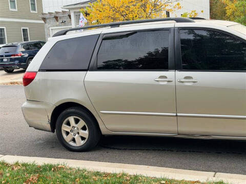 2005 Toyota Sienna
