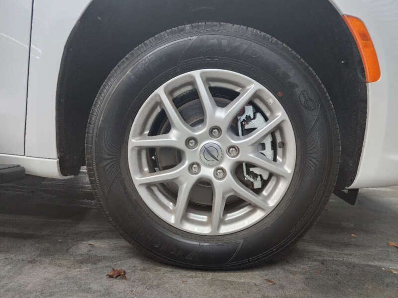 2024 Chrysler Pacifica Touring