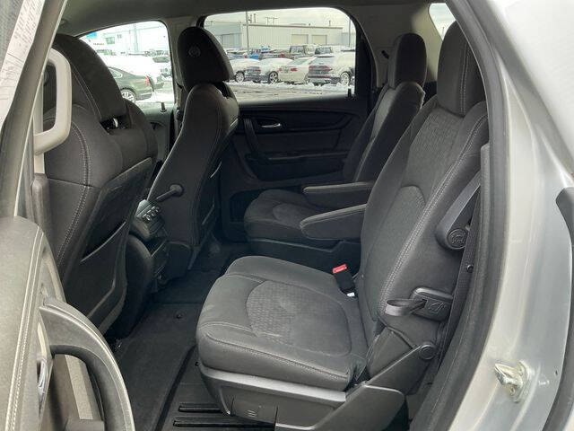 2015 GMC Acadia SLE-2