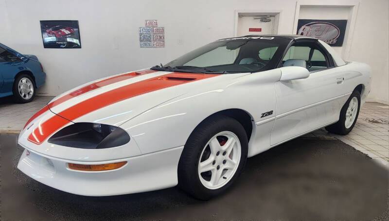 1997 Chevrolet Camaro null photo 2