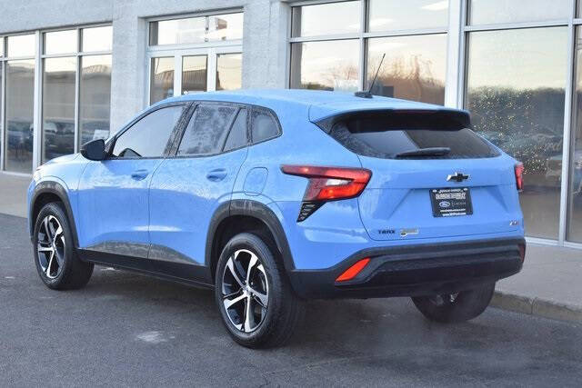 2024 Chevrolet Trax RS